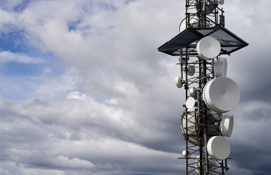 De 3 store netværk i Danmark - stor mobilmast